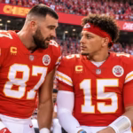 Travis Kelce and Patrick Mahomes on the Chiefs sideline before Week 1